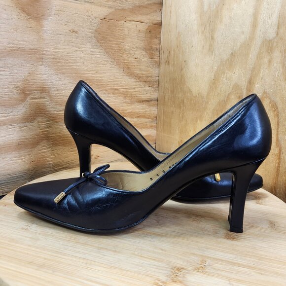 St. John Leather High Heel Pointed Toe Pumps Size 9 B - Picture 8 of 10